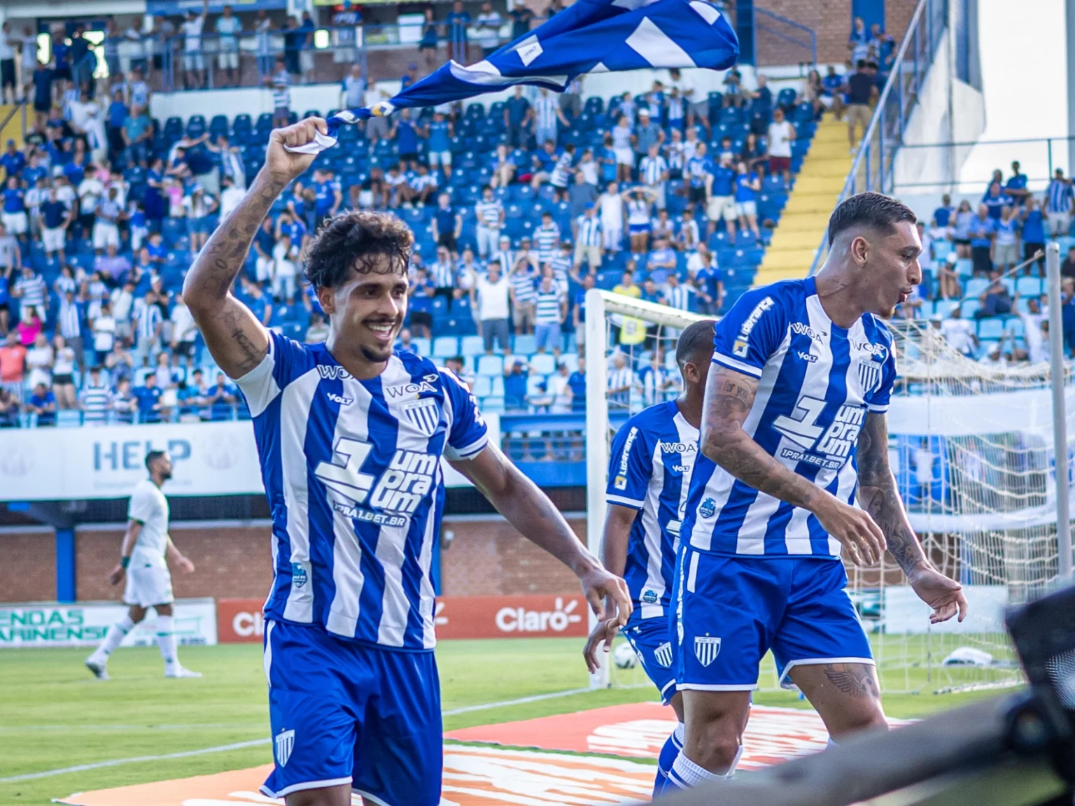 VITÓRIA GRANDE NA ESTREIA: AVAÍ IMPÕE RESPEITO NA RESSACADA