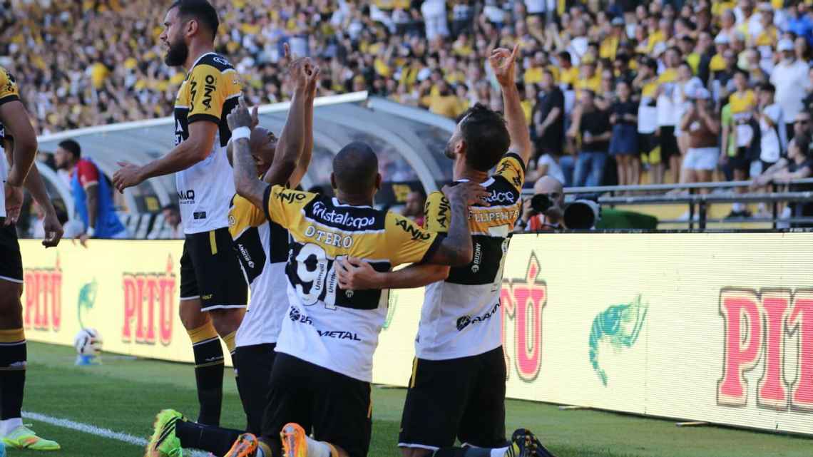 Criciúma vence o Vila Nova, conquista o título simbólico do turno e confirma campanha irretocável na Série B
