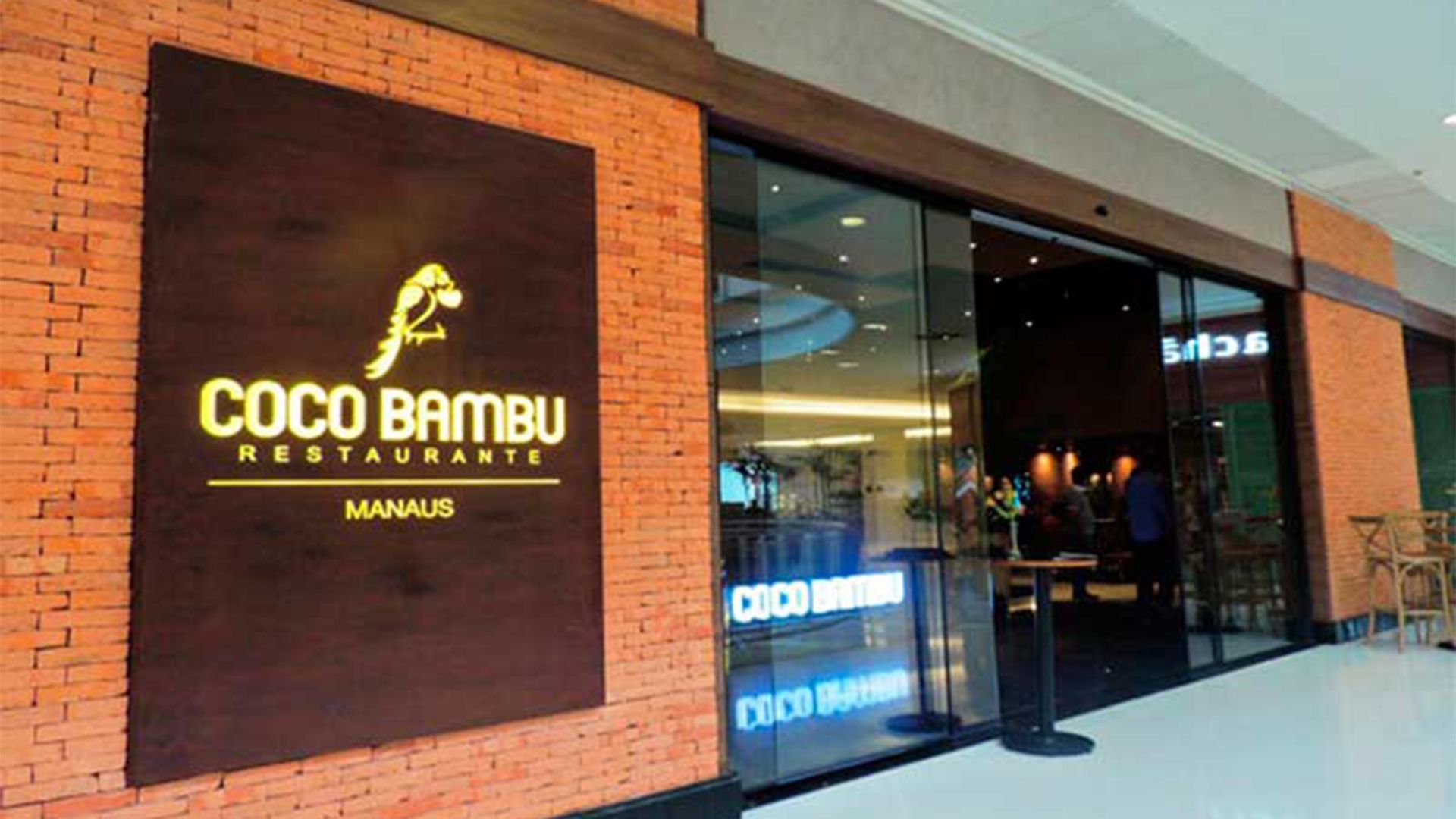 Coco Bambu: restaurante conhecido pelos pratos de camarão e espaço kids
