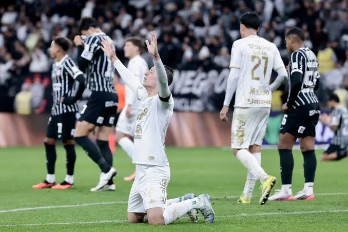 CAMPEÃ PAULISTA? PODEMOS DIZER QUE SIM! Chape vence o Corinthians em Itaquera de virada