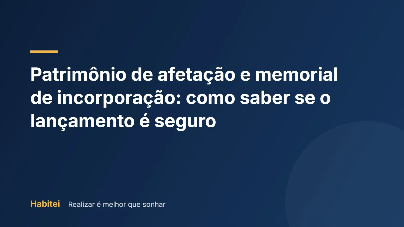 Documentos de incorporação imobiliária sobre a mesa